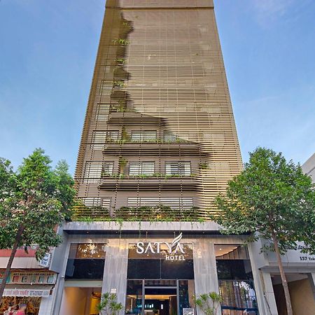 Satya Da Nang Hotel Han Market Екстер'єр фото