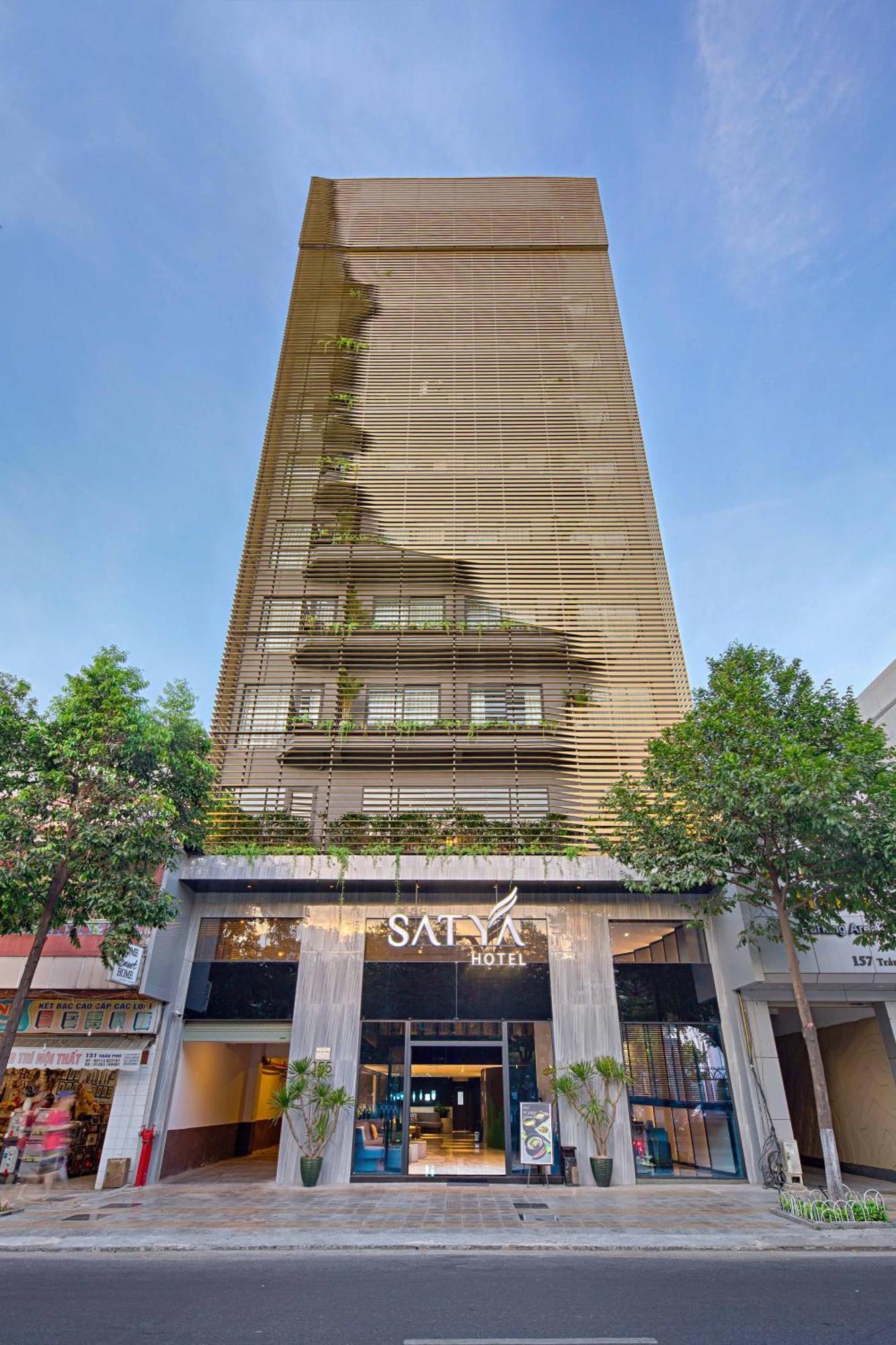 Satya Da Nang Hotel Han Market Екстер'єр фото