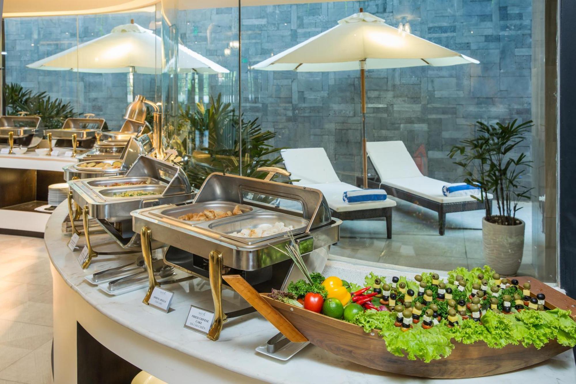 Satya Da Nang Hotel Han Market Екстер'єр фото