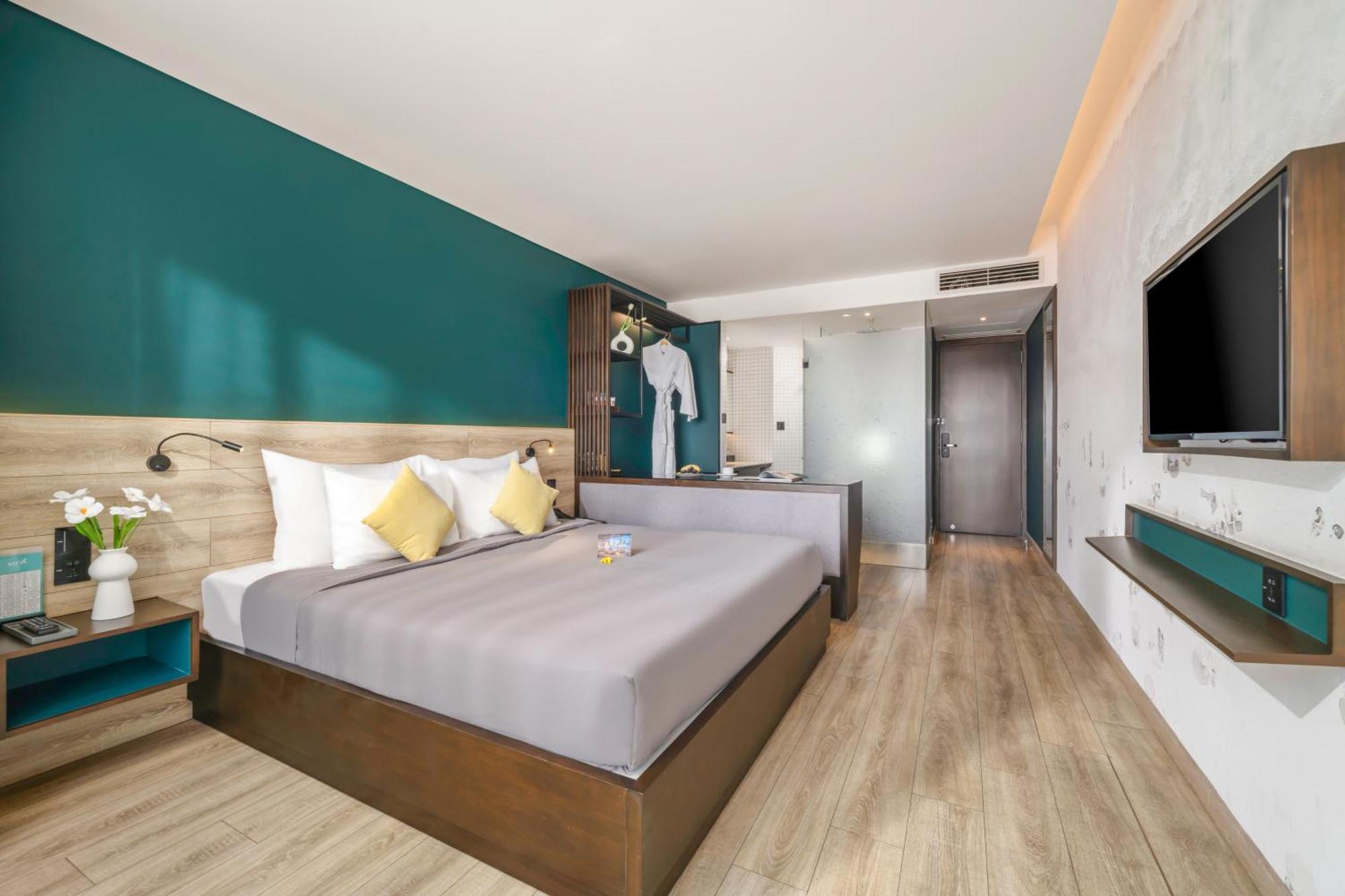 Satya Da Nang Hotel Han Market Екстер'єр фото