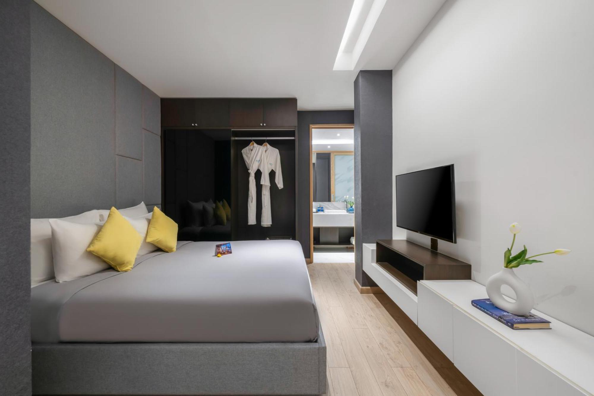 Satya Da Nang Hotel Han Market Екстер'єр фото