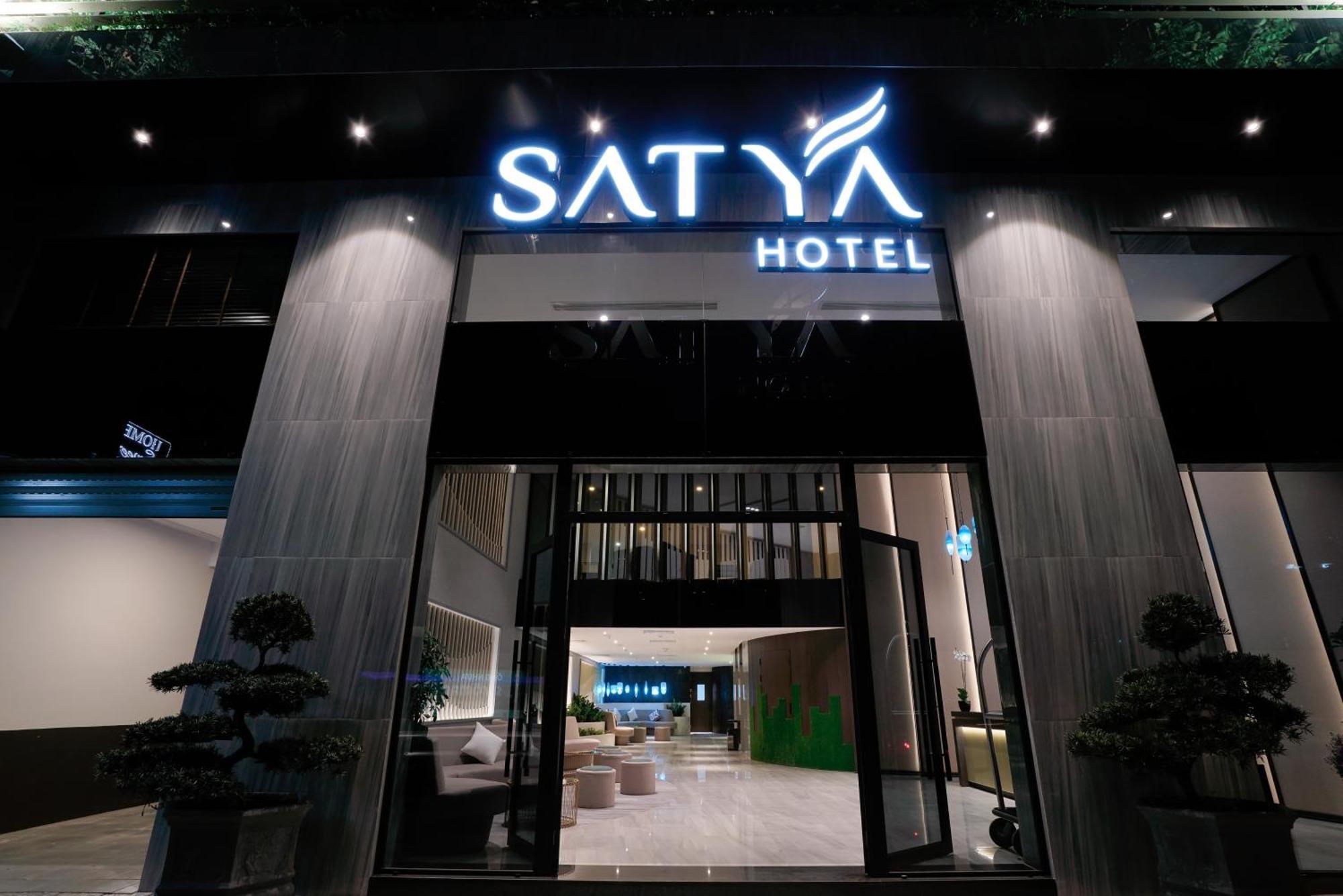 Satya Da Nang Hotel Han Market Екстер'єр фото